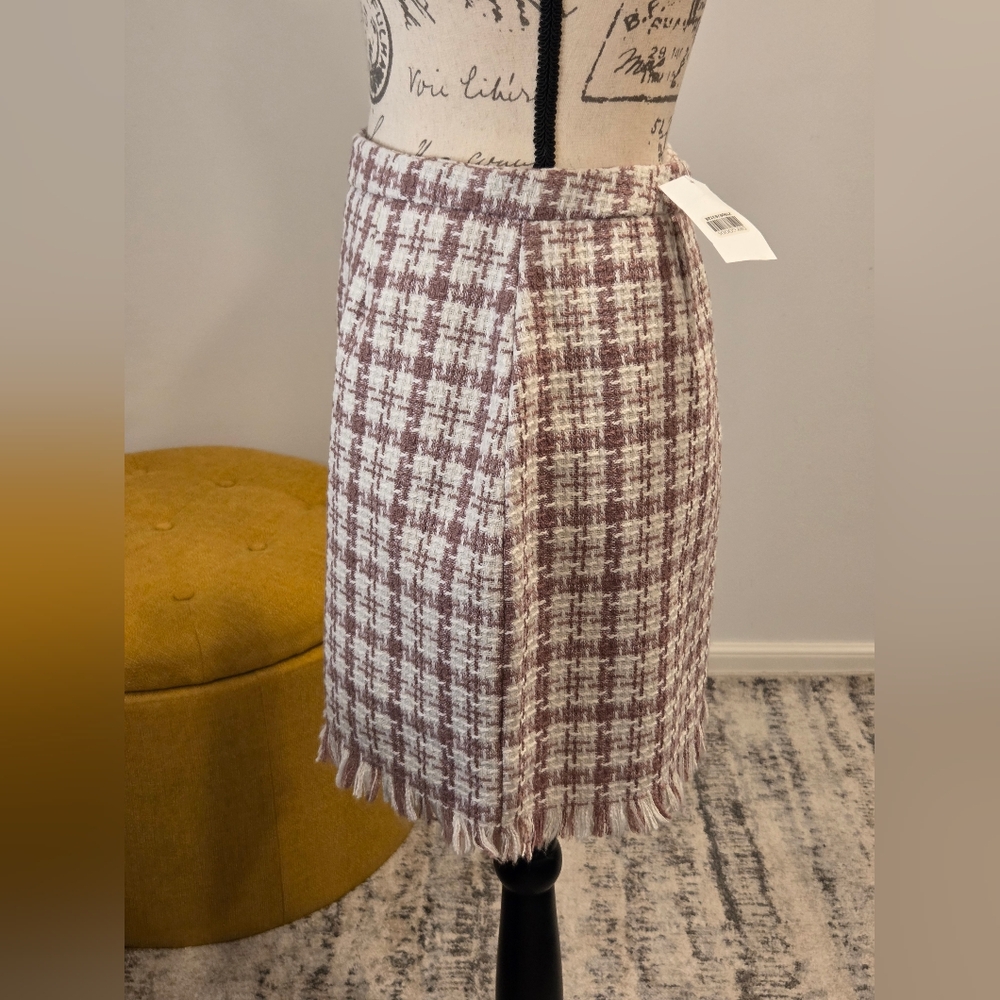 HYFVE Blush/Pink White Plaid Fringe Hem Skirt,Size M. - Picture 4 of 13